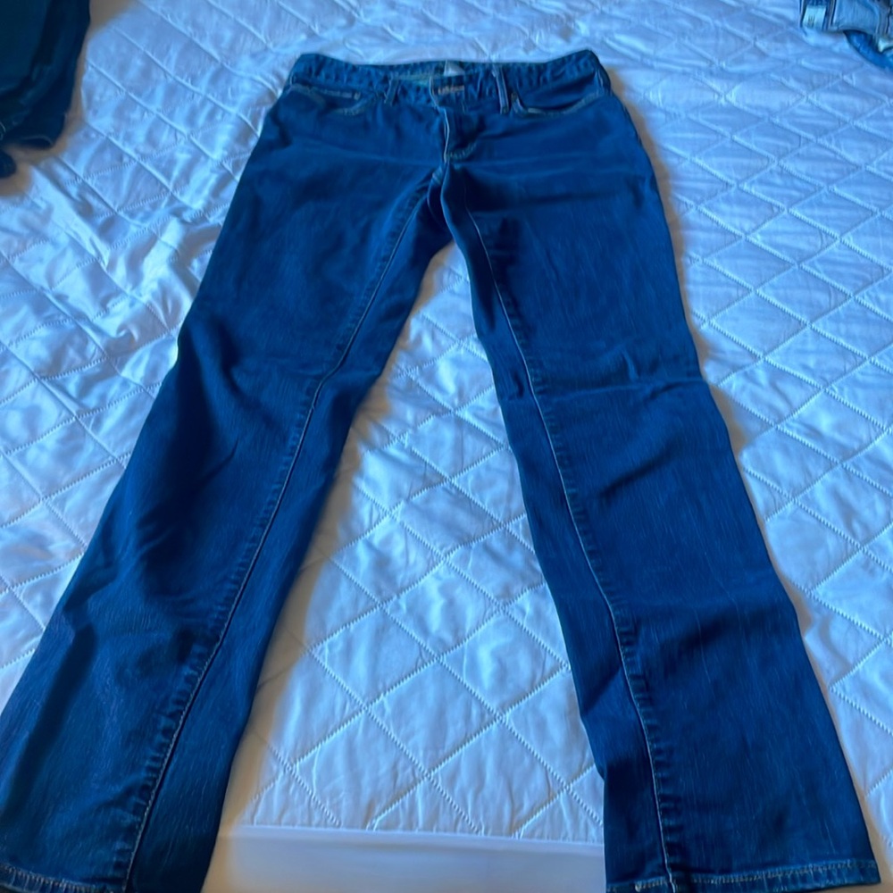 Eddie Bauer “Truly Straight” denim jeans; barely worn; Size 8